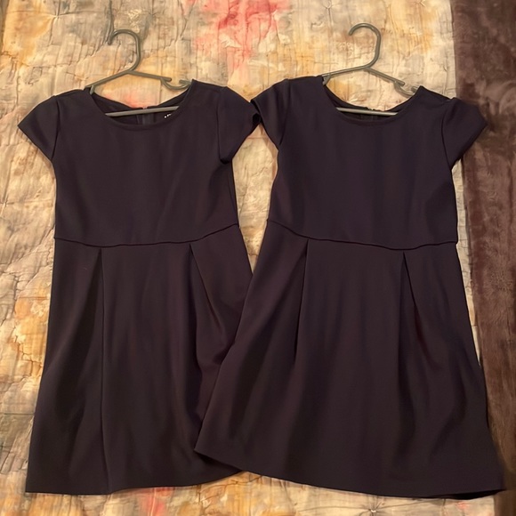 Children’s Place uniform dress, size 5 or 6.